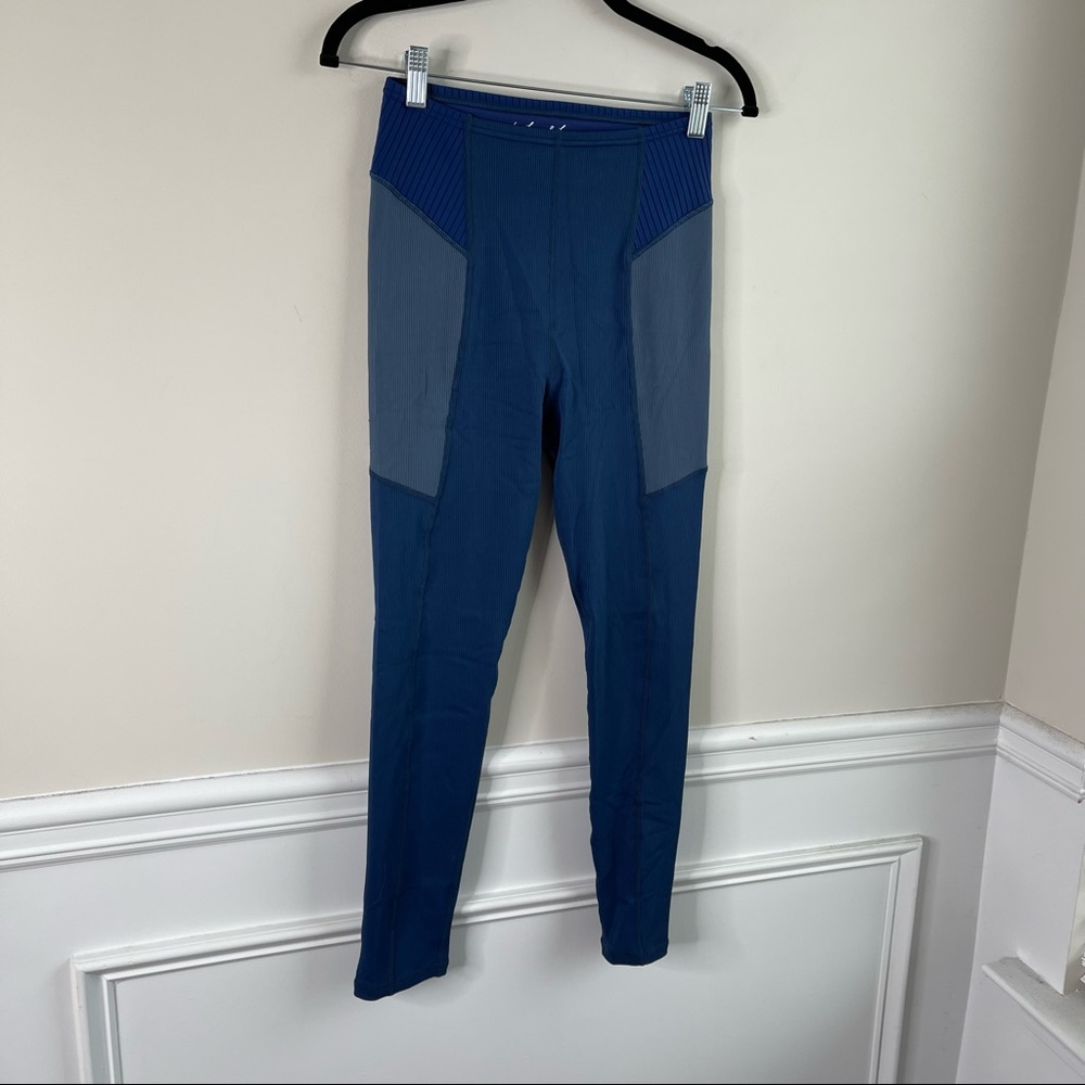 For love and lemons blue ribbed knit Payton high waisted leggings size medium - Picture 3 of 8